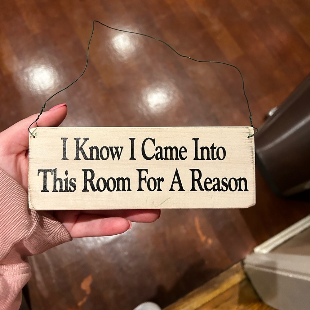 WOODEN SIGN